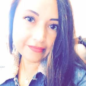 Meet your Posher, Deborah